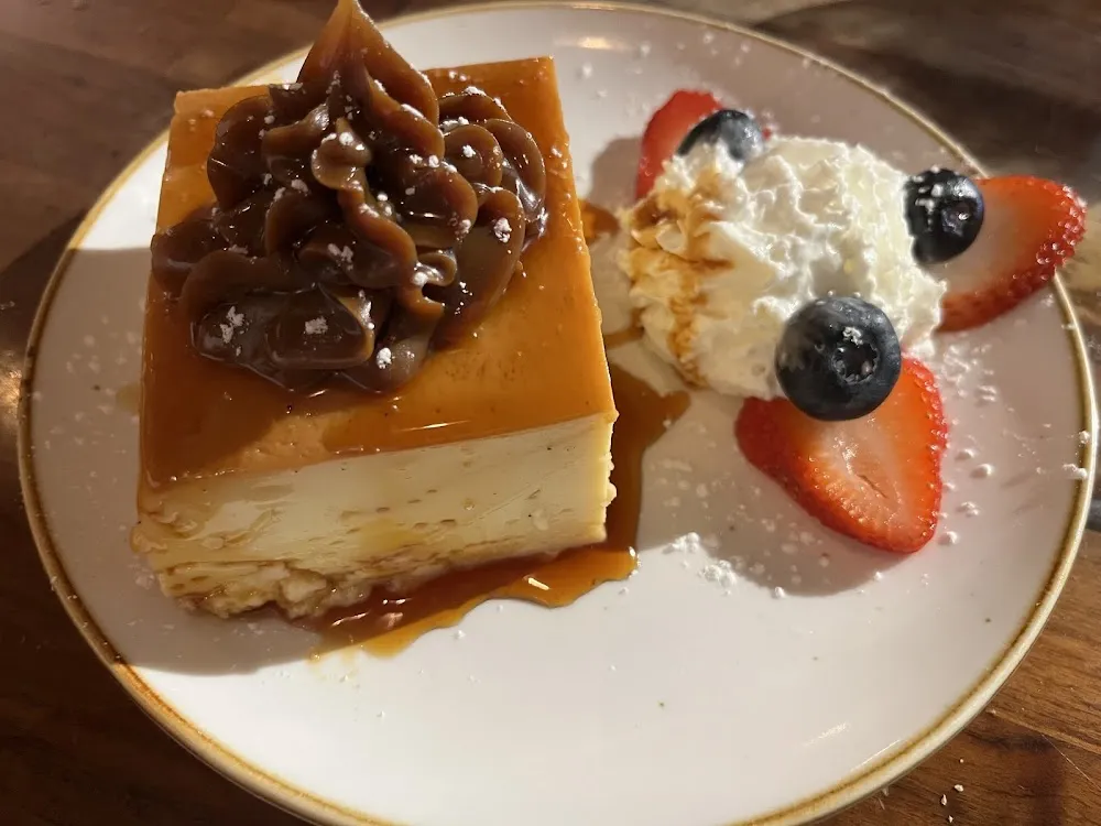 Dulce De Leche Flan